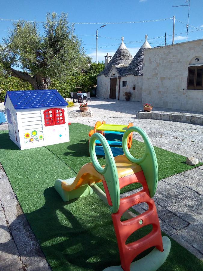 Trulli Dell'Aia Bed & Breakfast อัลเบโรเบลโล ภายนอก รูปภาพ