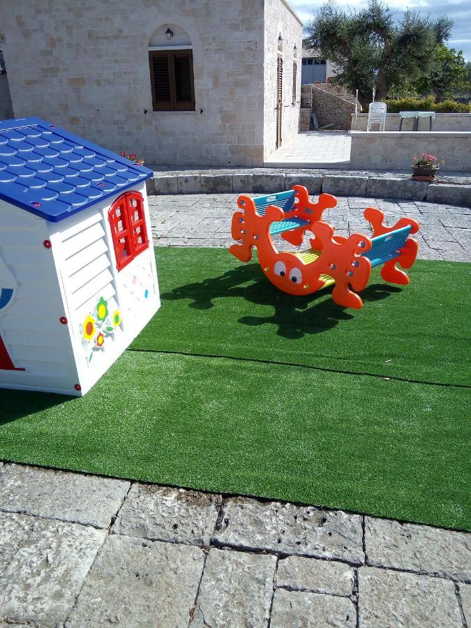 Trulli Dell'Aia Bed & Breakfast อัลเบโรเบลโล ภายนอก รูปภาพ